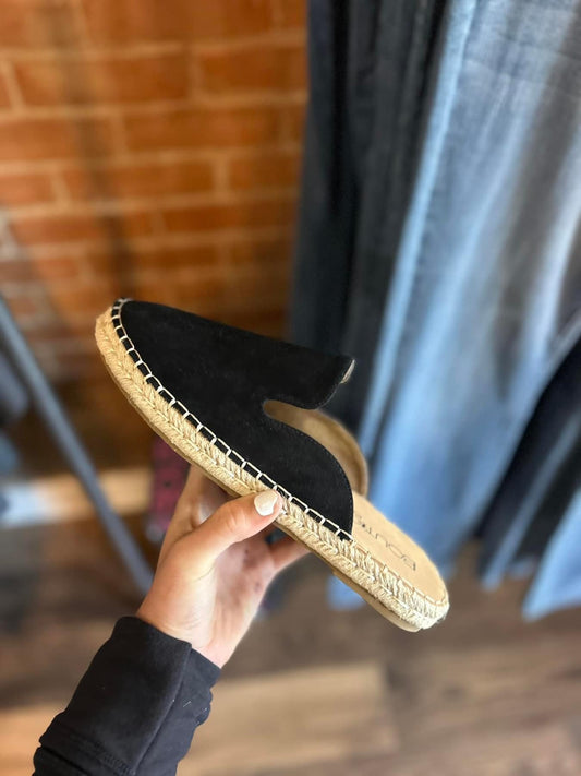 Taffy Slide Black