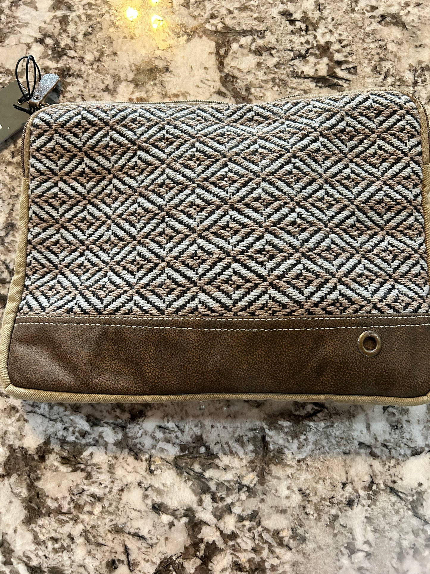 Rugged LifeLaptop Sleeve